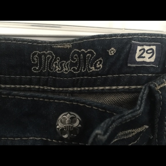 Miss Me Blue Jeans - Picture 4 of 5